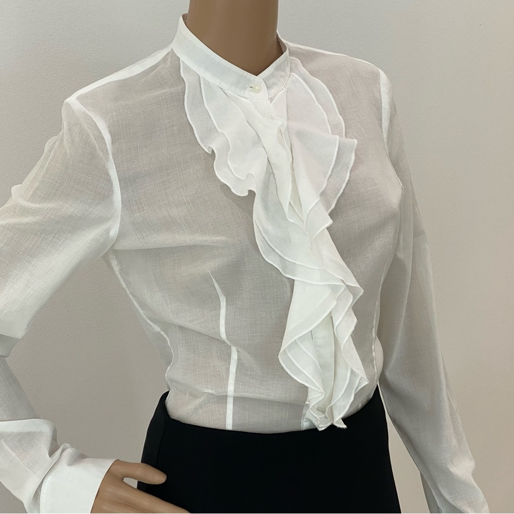 Beautiful Feminine Ruffled White Express  Blouse, Size S